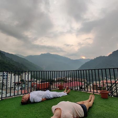 The Blue Jay Hostel - Dorms & Rooms Rishikesh Ngoại thất bức ảnh