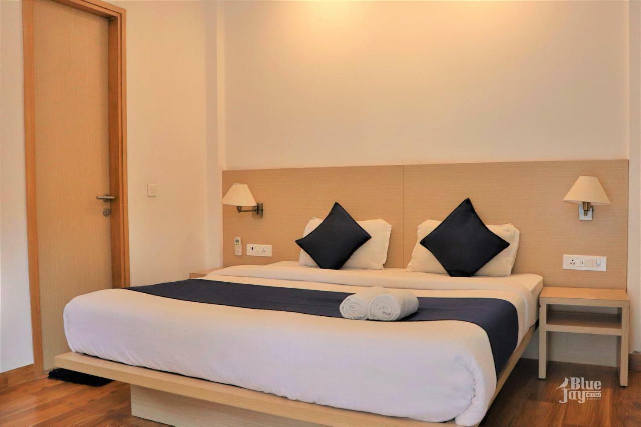 The Blue Jay Hostel - Dorms & Rooms Rishikesh Ngoại thất bức ảnh